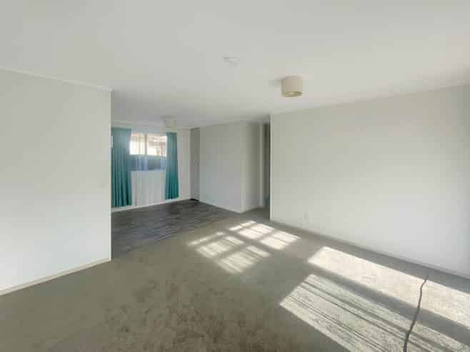 A/597 Mt Albert Road, Three Kings