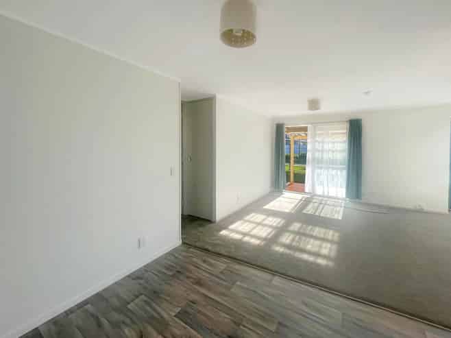 A/597 Mt Albert Road, Three Kings