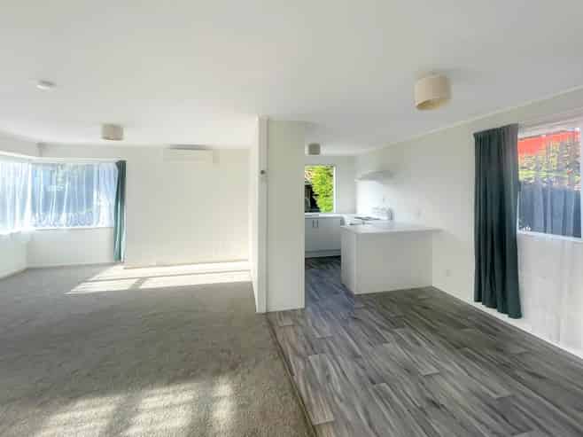 A/597 Mt Albert Road, Three Kings