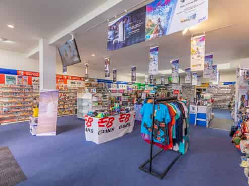 Prime Emerson Street retail opportunity