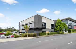 1st Floor Opportunity – Occupy Whole or Half!