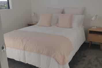 8/8 Yeovil Rd, Te Atatu Peninsula