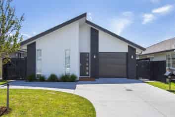 5B Te Wharo Drive , Papamoa