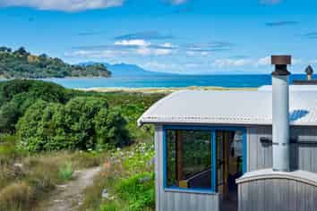  39 Success Court, Omaha