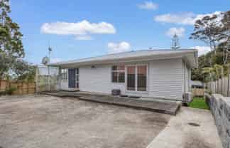 B/33 Fairmount Road, Titirangi