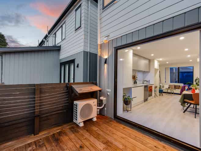 25D Oteha Valley Road, Northcross