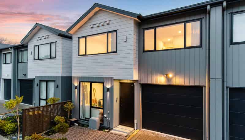 25D Oteha Valley Road, Northcross