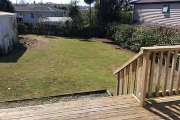 10 Andrew Road, Howick