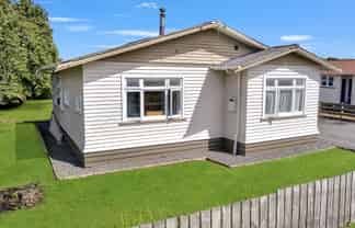 9 Otore Street, Marton