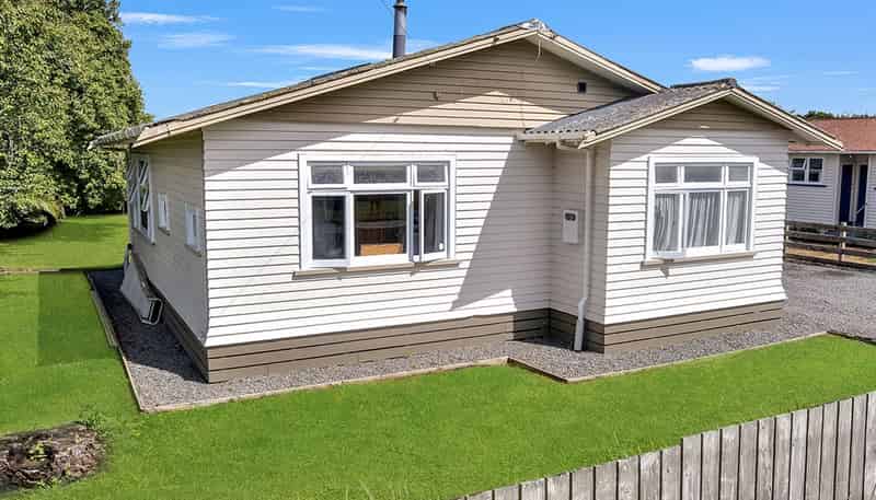 9 Otore Street, Marton