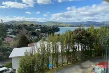 21 Bayview Road, Paremata