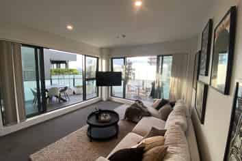 25/8 Basque Road, Eden Terrace