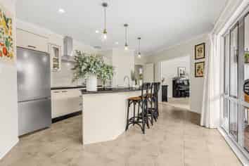 36 Northwood Avenue, Mahora