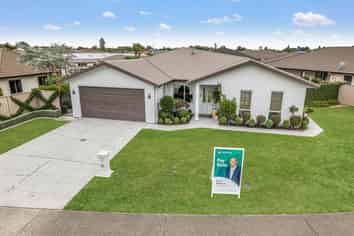 36 Northwood Avenue, Mahora