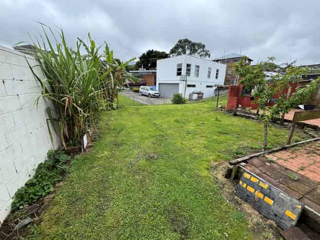 5 Fairway Drive, Mount Roskill