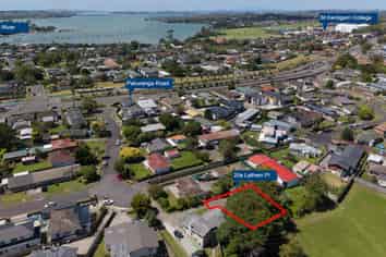 20A Latham Avenue, Pakuranga