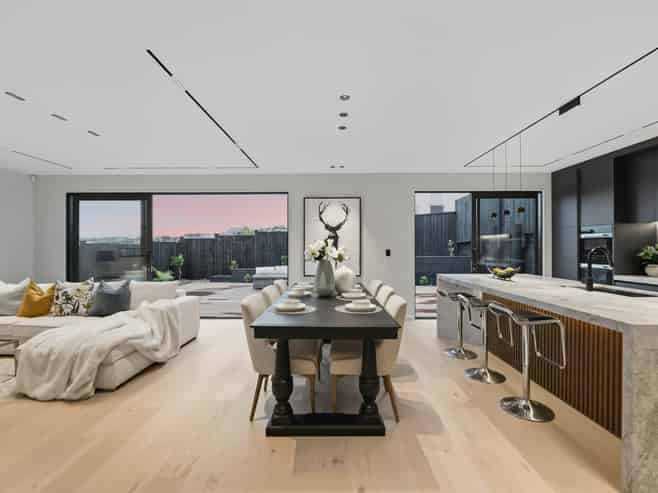 148 Te Oneroa Way, Long Bay