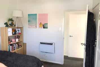 17A Barton Terrace, Thorndon