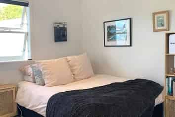 17A Barton Terrace, Thorndon