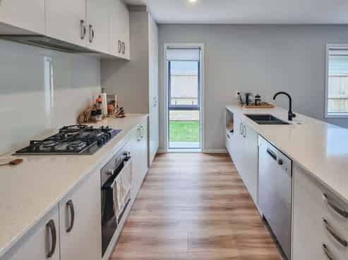 10 Te Ara O Roimata, Wainuiomata