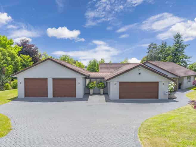 6 Cameron Drive, Acacia Bay