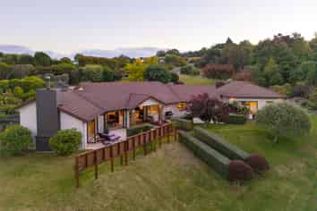 6 Cameron Drive, Acacia Bay
