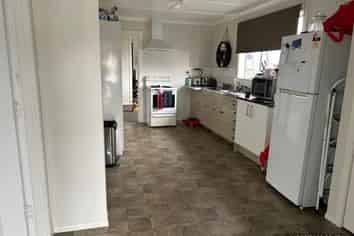 3a  Strange Street, Waitara