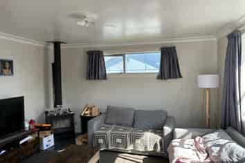 3a  Strange Street, Waitara