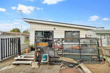 19 Larnoch Road, Henderson