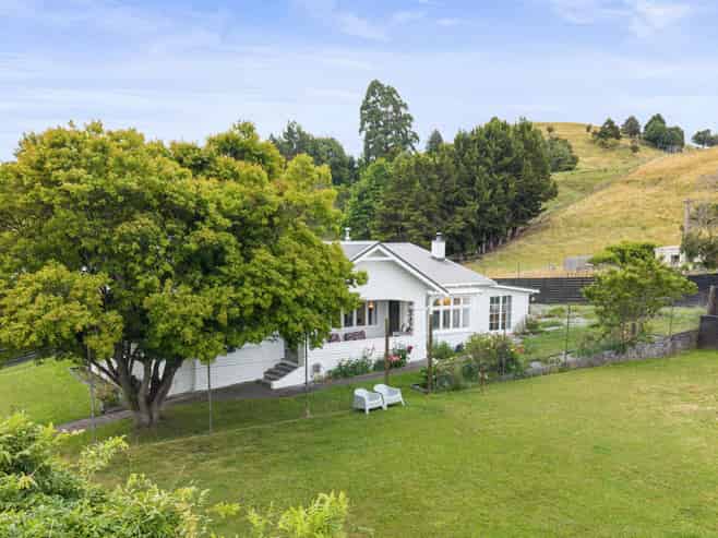 51-53 Goldfinch Street, Taihape