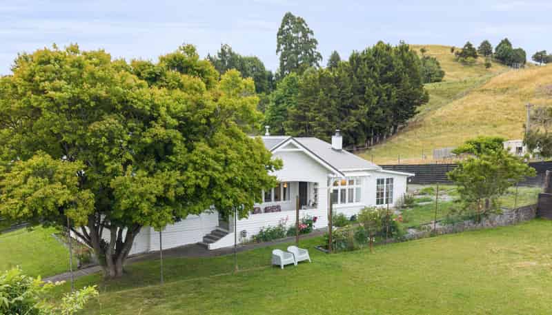 51-53 Goldfinch Street, Taihape