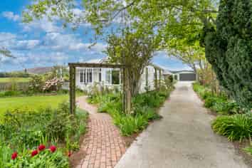 414 Waihola Highway, Milton