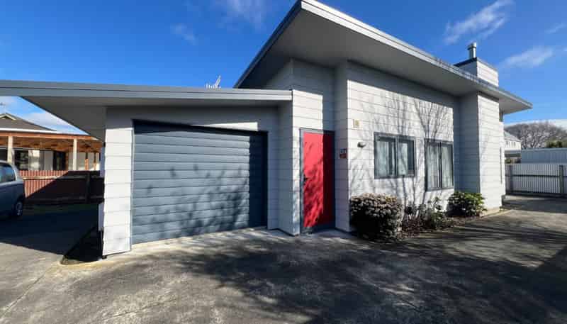 23A Dahlia Street, Palmerston North