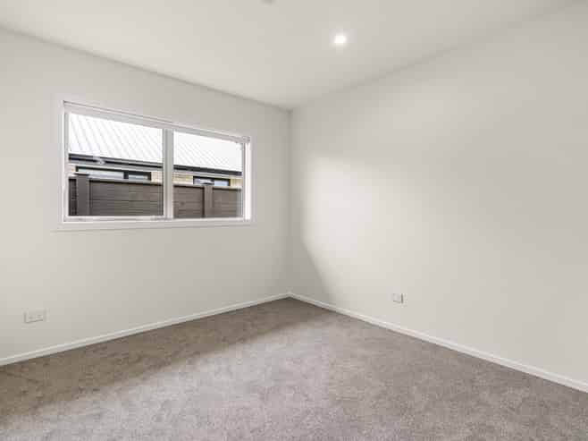 1/27 Boyce Crescent, Cambridge