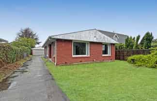 416 Memorial Av, Burnside