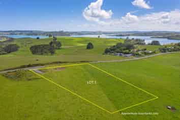 3956A State Highway  23, Raglan