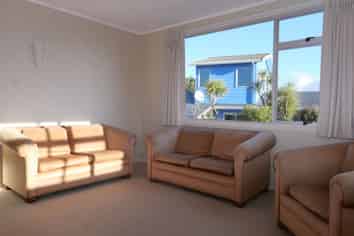 115 Gloaming Hill, Titahi Bay