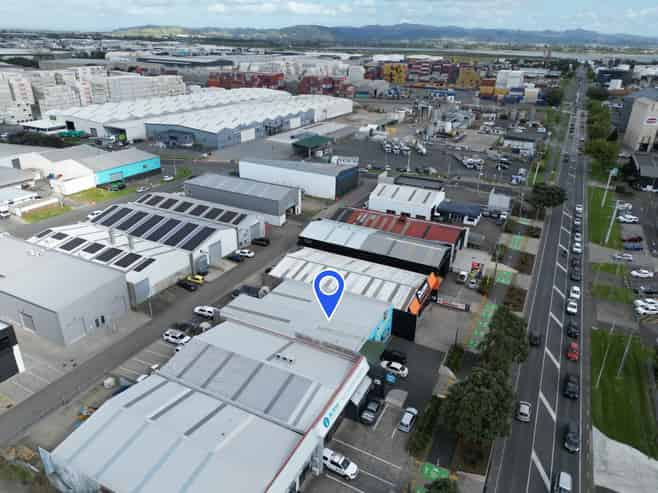 High profile industrial premises