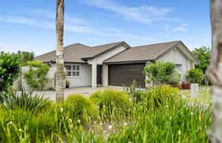 127 Palm Springs Boulevard, Papamoa