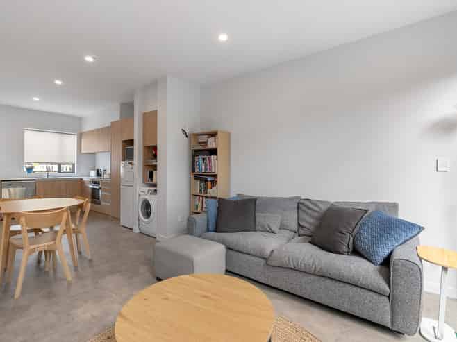 4/23 Middleton Road, Johnsonville