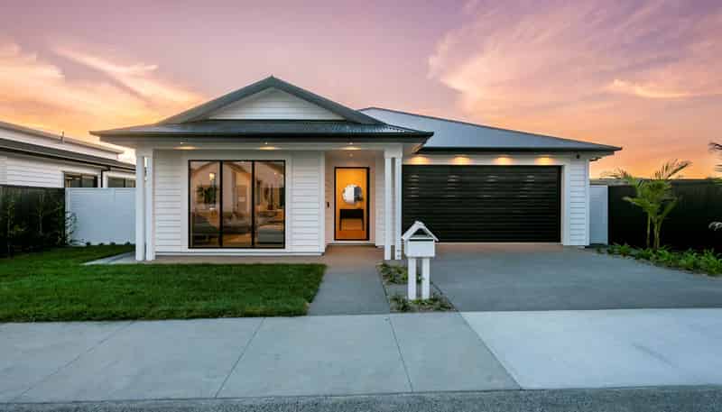 10 Lucent Lane, Milldale
