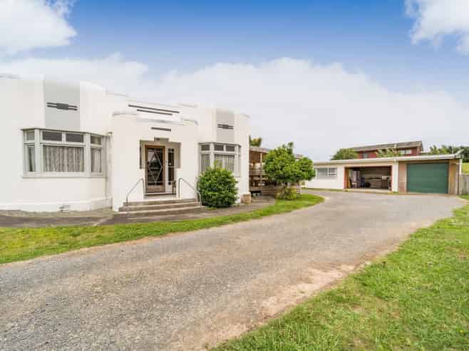 2 Lena Place, Foxton