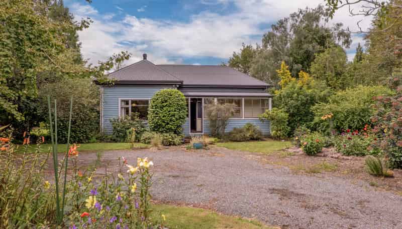 48 Railway Terrace East, Sheffield