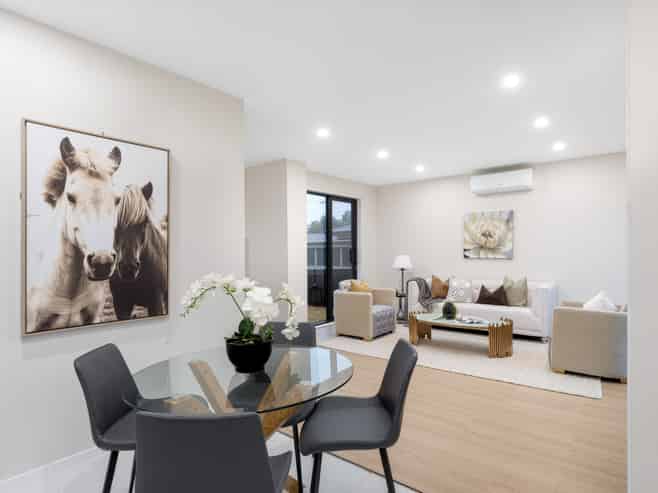 54E Royal View Road, Te Atatu South