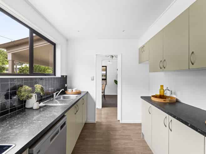 9 Toop Street, Havelock North