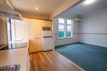 40 Hargest Crescent, Saint Kilda