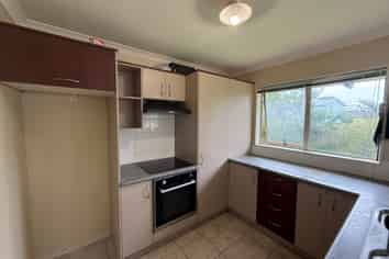 7a Finlayson, Clendon Park