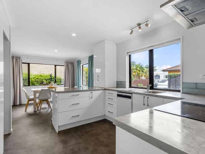 79 Domain Road, Papamoa