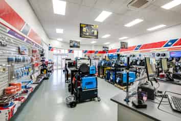 High Profile Industrial Investment Leased to Multi-National Tenant