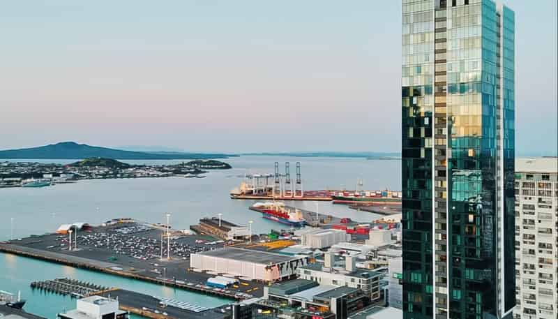 3902/10 Commerce Street, Auckland Central